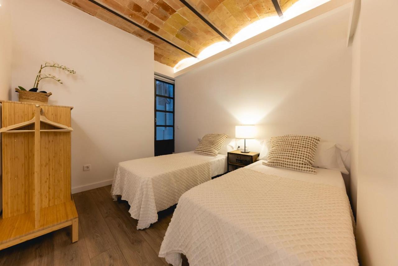 Bravissimo Cort Reial Entresol B Apartment Girona Exterior photo
