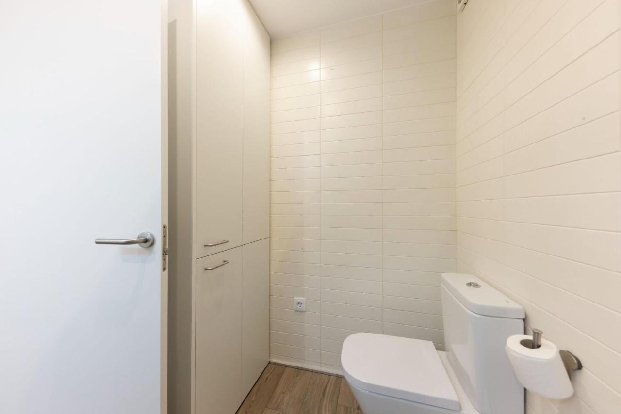 Bravissimo Cort Reial Entresol B Apartment Girona Exterior photo